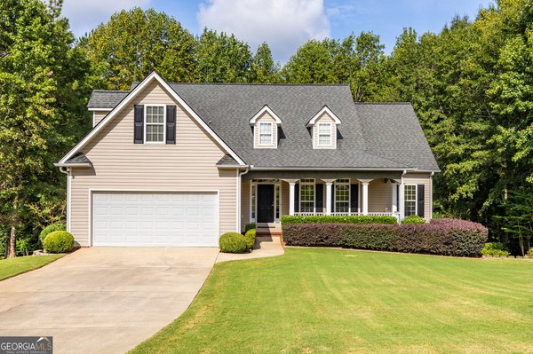 16 McAdam Court, Newnan