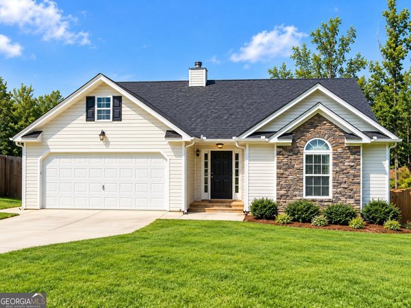 4915 Roxton Lane, Douglasville