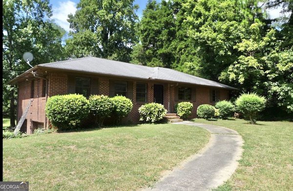 2808 Benjamin E Mays Drive Atlanta
