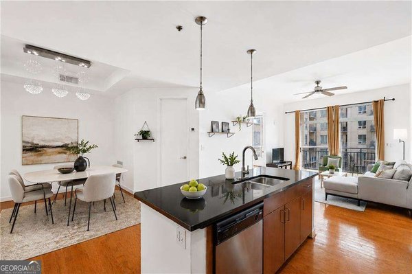 711 Cosmopolitan Drive Atlanta