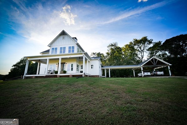 9895 Post Road, Shady Dale