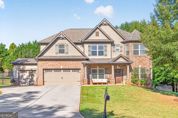 main picture of 740 Jefferson Boulevard, Jefferson