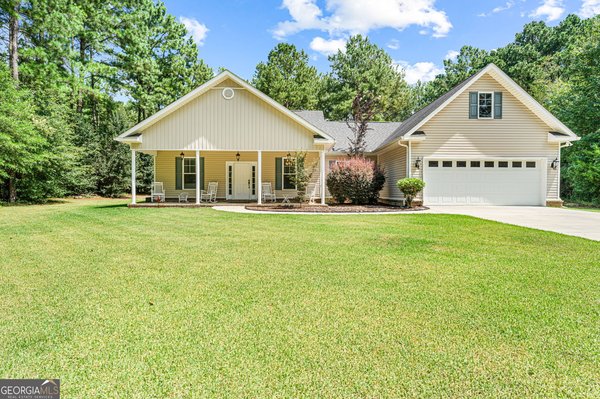 142 Honeysuckle Trace, Cochran