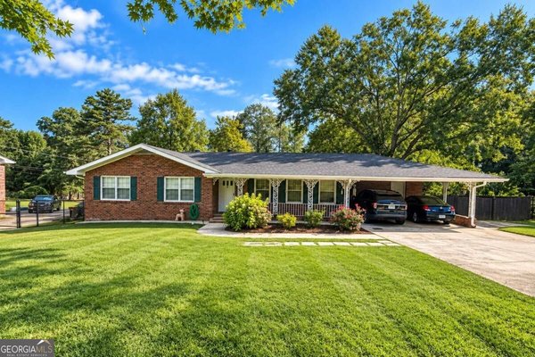 304 Fayetteville Road Fairburn