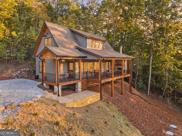 15662 Highway 197 Clarkesville