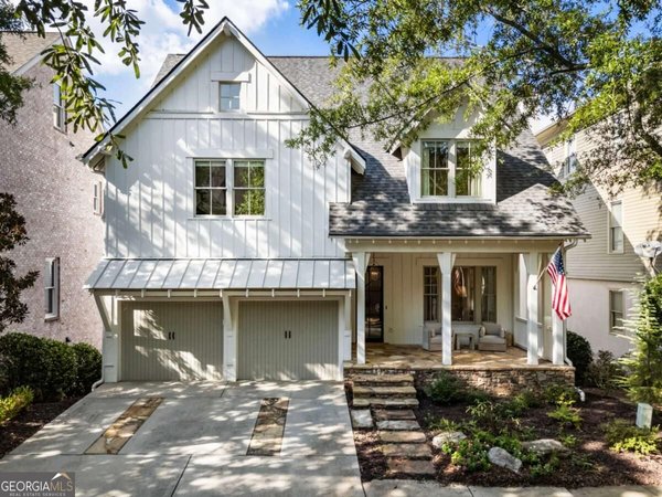 565 Willow Oak Way Roswell
