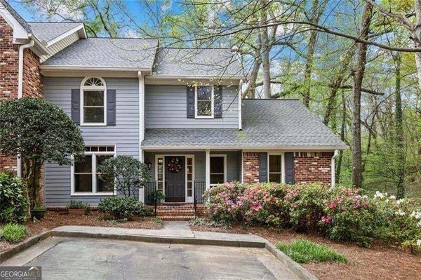 175 Riverview Trail Roswell