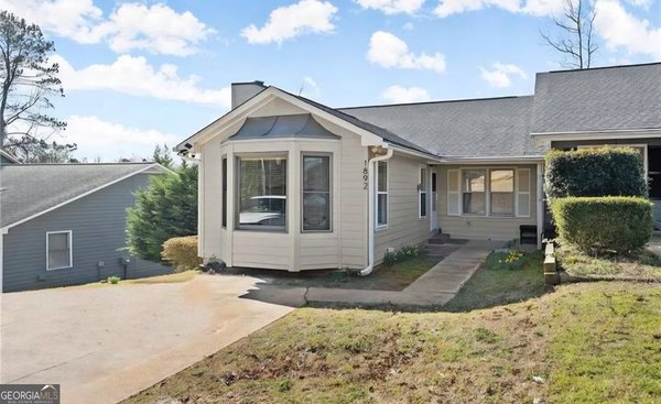 1892 Cooper Landing Drive, Smyrna