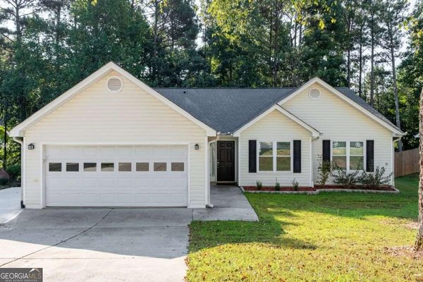 2670 Fort Apachee Trail, Dacula