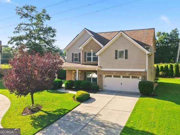 main picture of 2244 Mayors Way, Buford