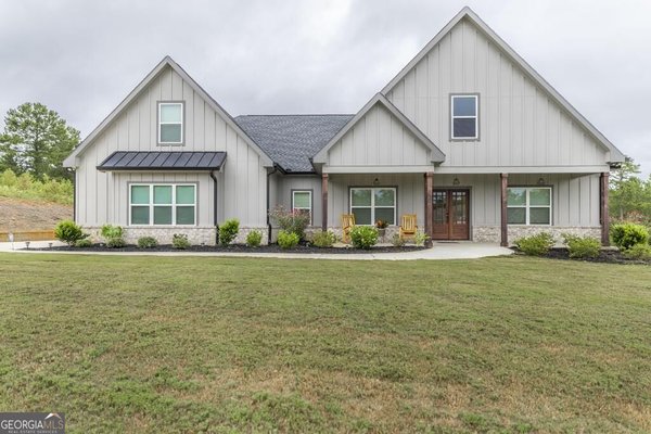 216 Creekside Trail, Forsyth