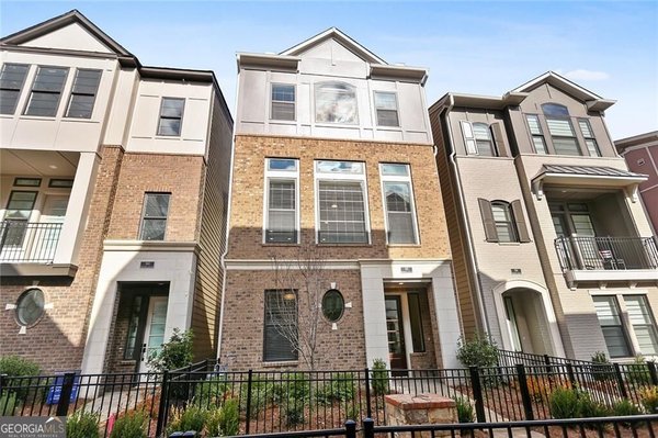 582 Broadview Place Atlanta