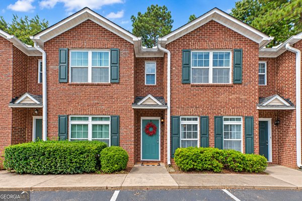 637 Huntington Road, Athens