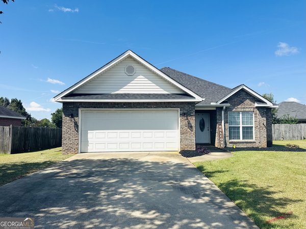 105 Ritz Lane Perry