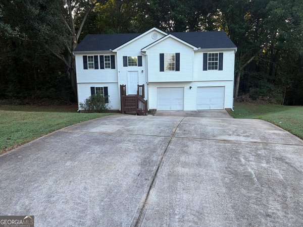 main picture of 637 Skyland Drive, Winder