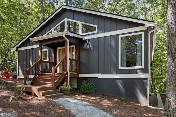 32 Squirrel Trail, Blue Ridge