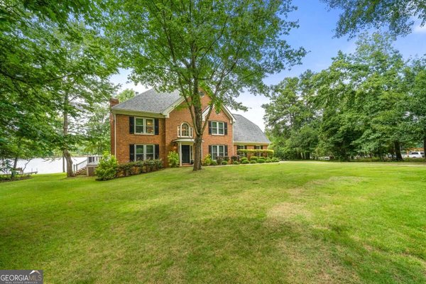 75 Spring Ridge Court Newnan