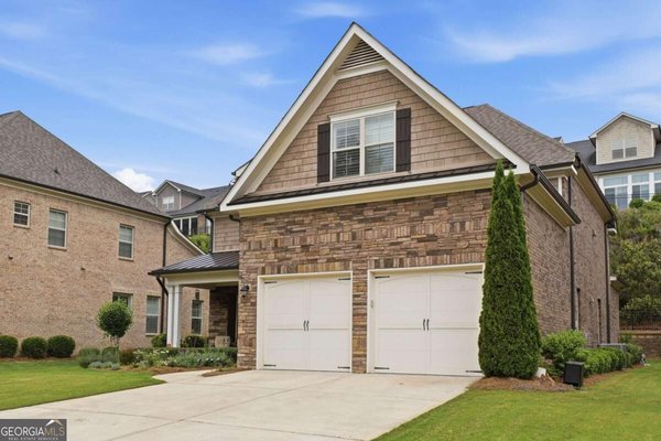 5925 Overlook Club Circle Suwanee