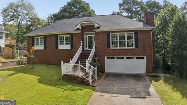 1802 Hunters Glen, Marietta