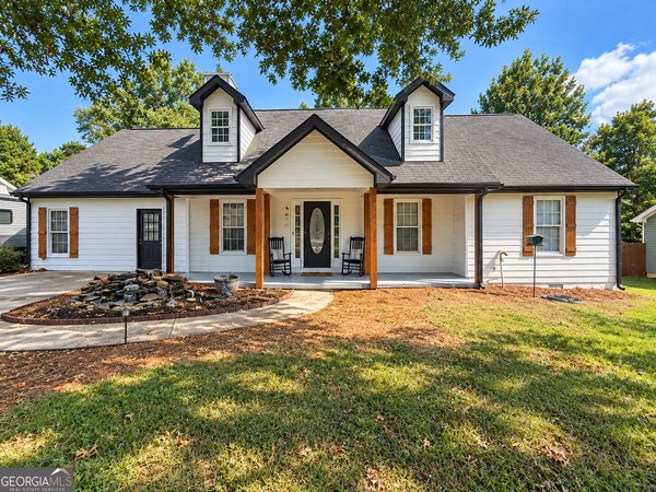 913 Century Oak Drive Winder
