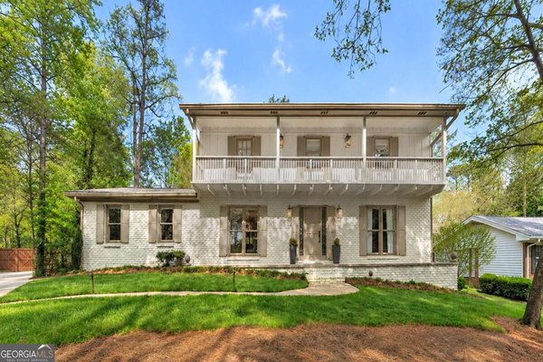 9875 La View Circle Roswell