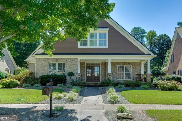 main picture of 2727 Bearcreek Place, Buford