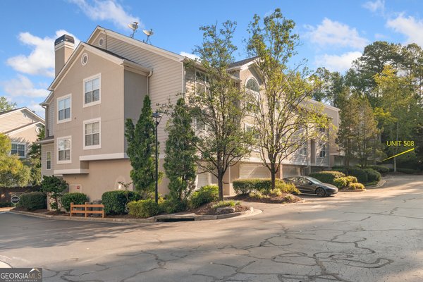 4252 River Green Drive, Atlanta