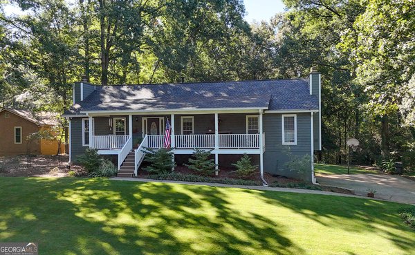 2109 Winding Creek Lane Marietta