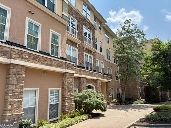 10 Perimeter Summit Boulevard Atlanta