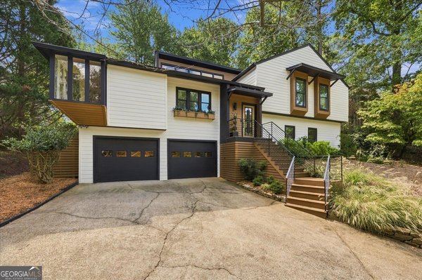 515 Silver Pine Trail, Roswell
