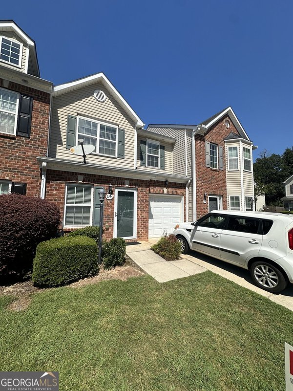 2746 Rocky Court Atlanta