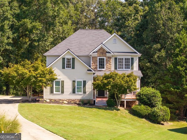 211 Sweetbriar Lane Canton