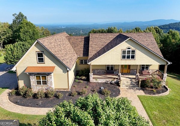 594 Summit Trace Blairsville