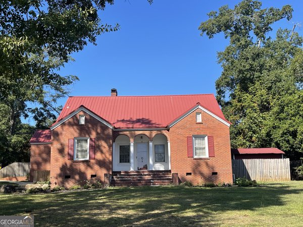 320 Parkway Drive, Thomaston