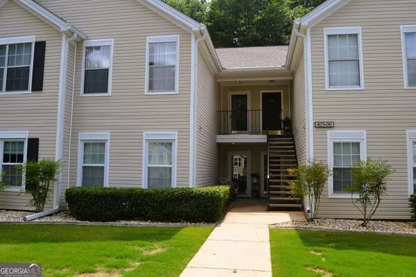 404 Ridgefield Drive, Peachtree City