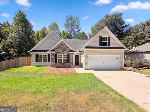 249 Clearwater Drive, Monroe
