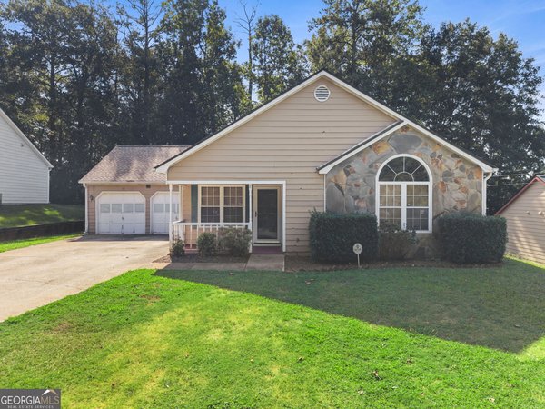 8 Oak Street, Newnan