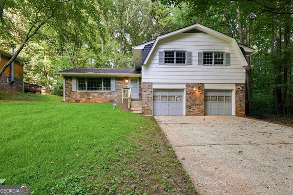 7052 Lodgepole Drive, Morrow
