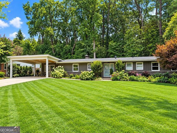 1423 Brookvalley Lane Atlanta