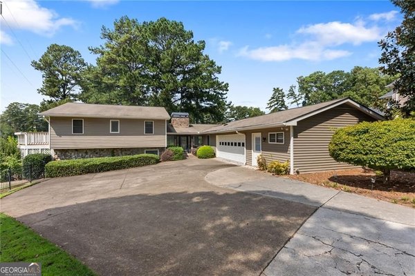 3665 High Green Drive, Marietta