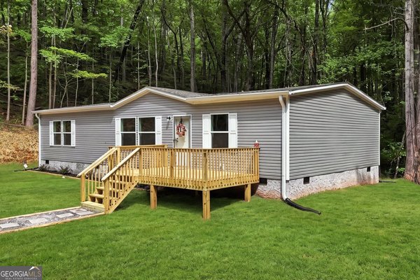 2296 Highway 136 East Jasper