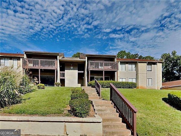3575 Oakvale Road, Decatur
