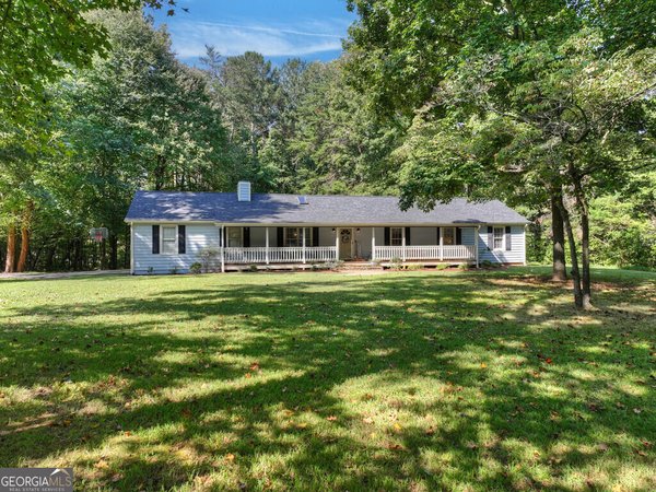 46 White Oak Drive, Talking Rock