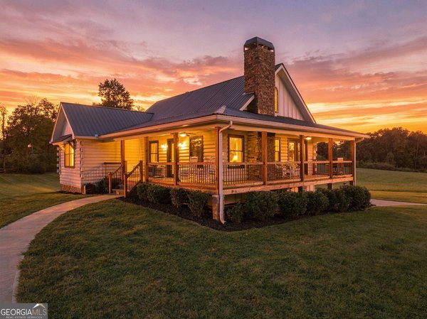 135 Mountain Ridge Drive Clarkesville