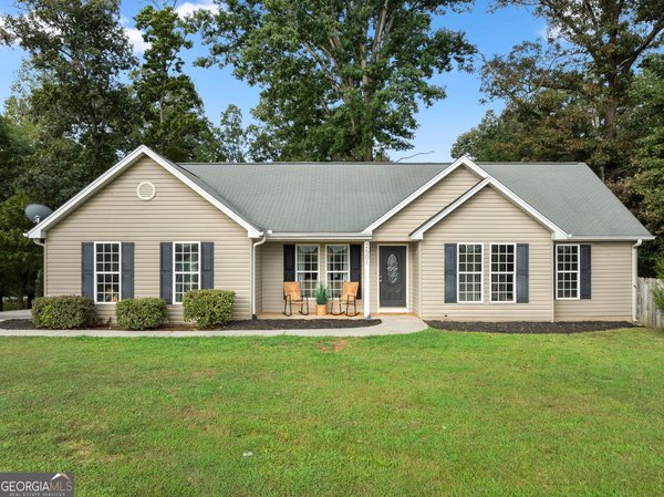 2501 Black Road, Cleveland