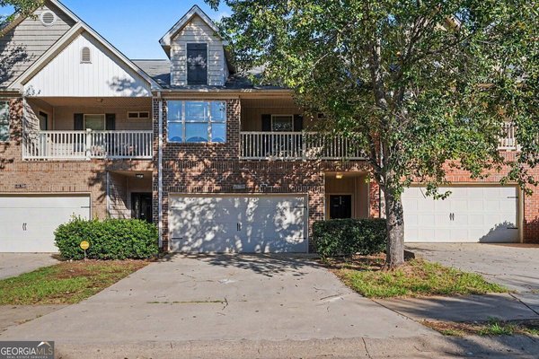 1135 McConaughy Court, McDonough