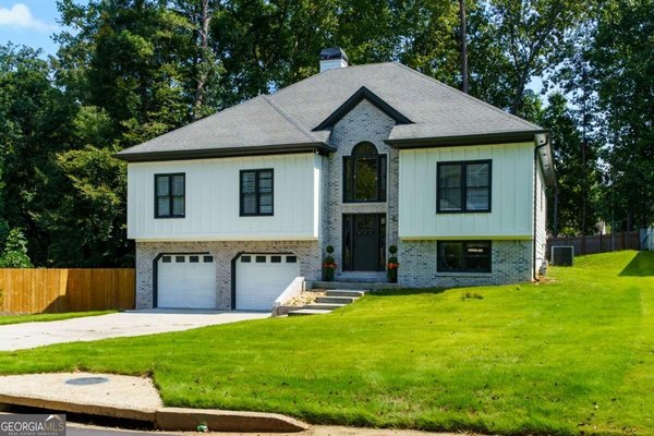 209 Tennis Court Lane Kennesaw