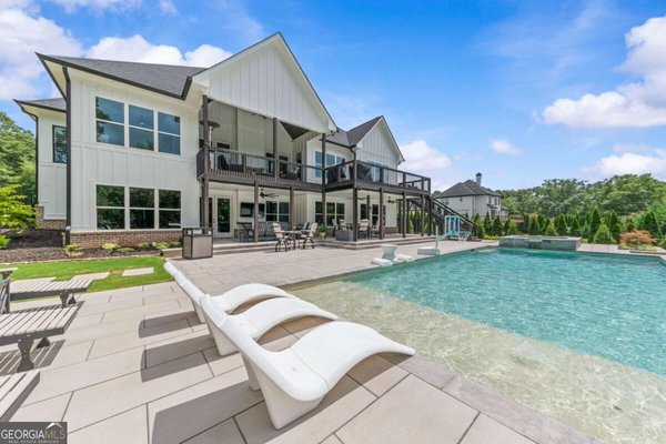 2218 Shoal Creek Road, Buford
