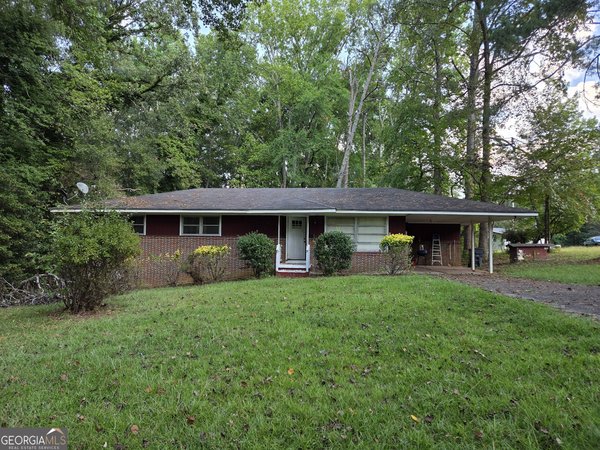 10 Burch Road, Fayetteville