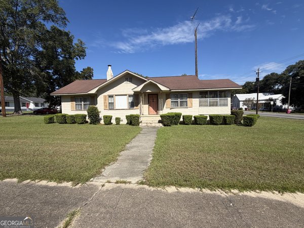 5521 Anson Avenue, Eastman